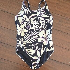 Athleta Girls Floral One Piece Swimsuit